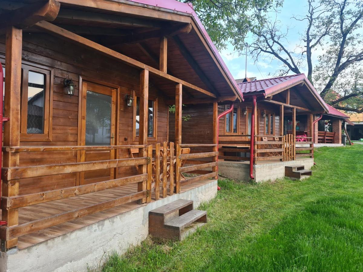 Cabanutele Din Lemn Villa Chiscau Dış mekan fotoğraf